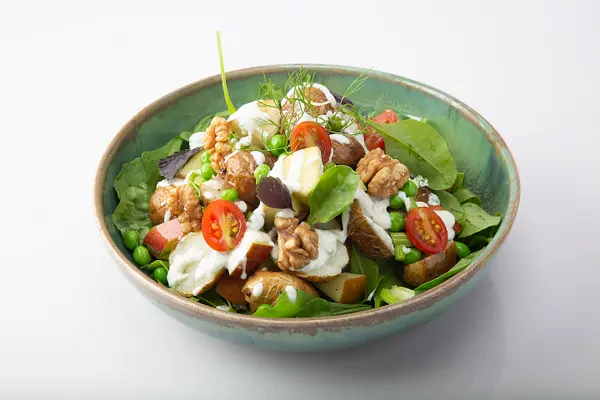 Baked Baby potatoes, sweet potatoes, walnuts and spinach salad