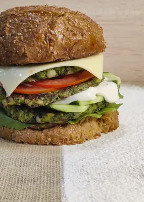 Spinach and corn slider